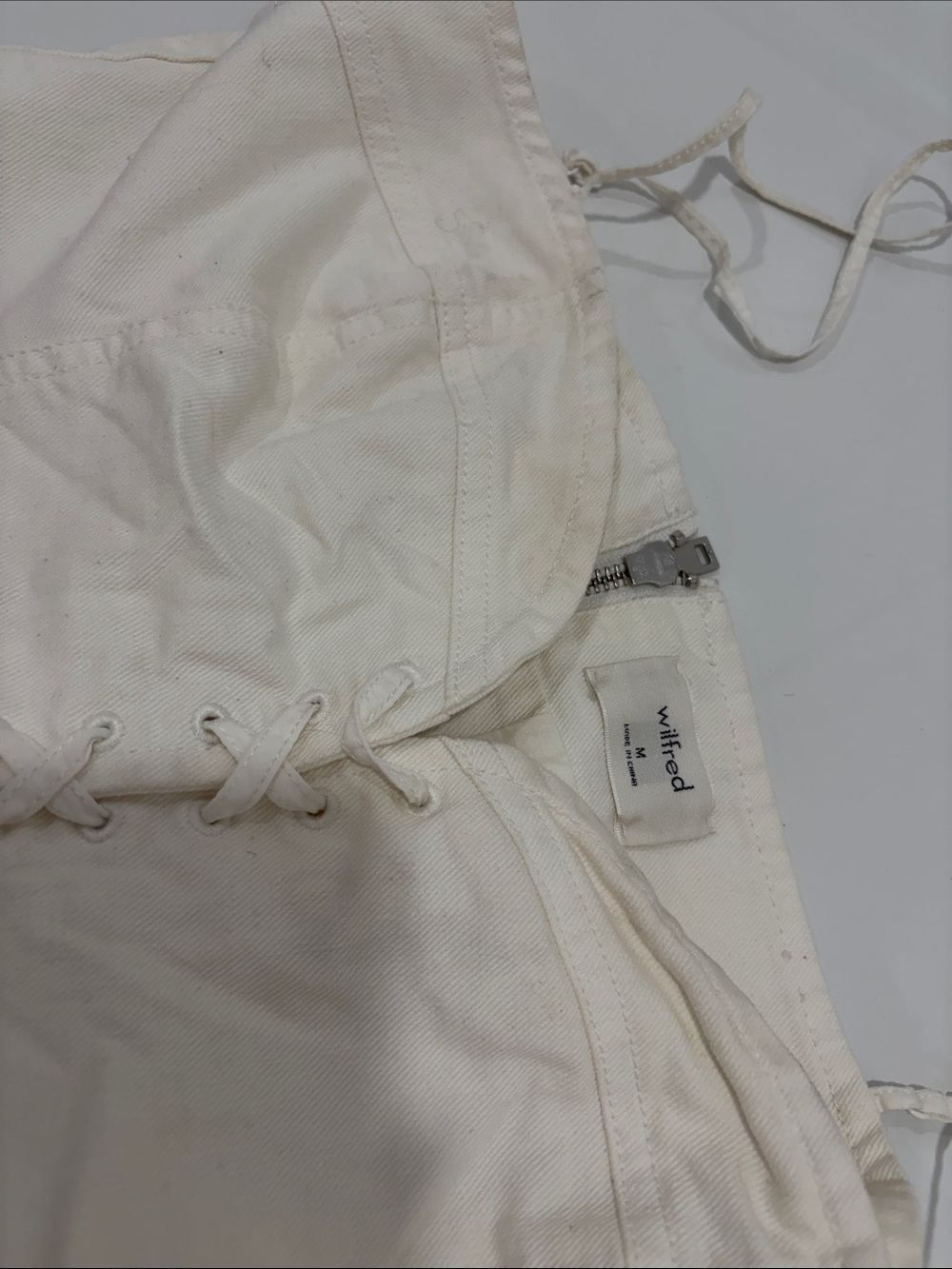 Wilfred Jean Crop Top with Tie - Picture 2 of 6